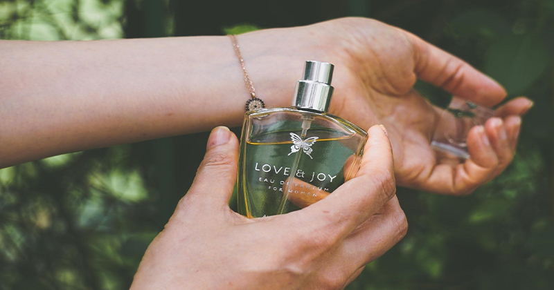 Boost Confidence Through Scents - Create a Signature Scent Fit For Any Occasion